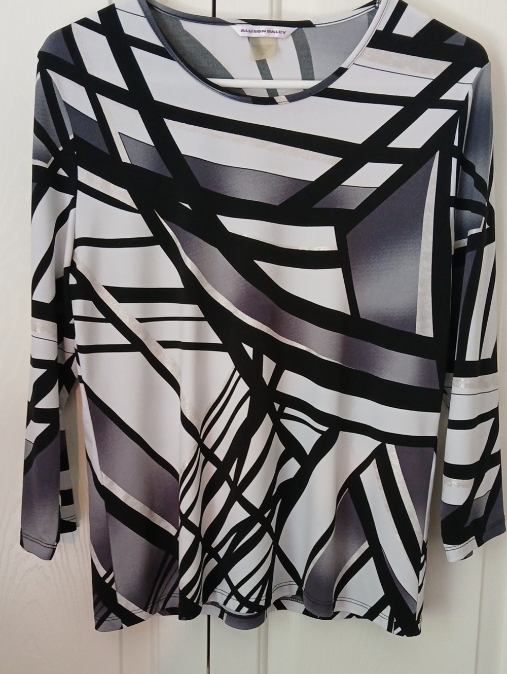 Allison Daley Monochrome Geometric Long Sleeve Top